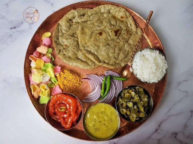 Pithla Bhakri — The Taste of Rural Maharashtra
